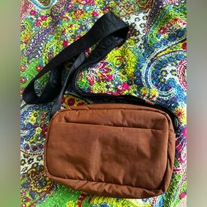 Baggu Camera Crossbody